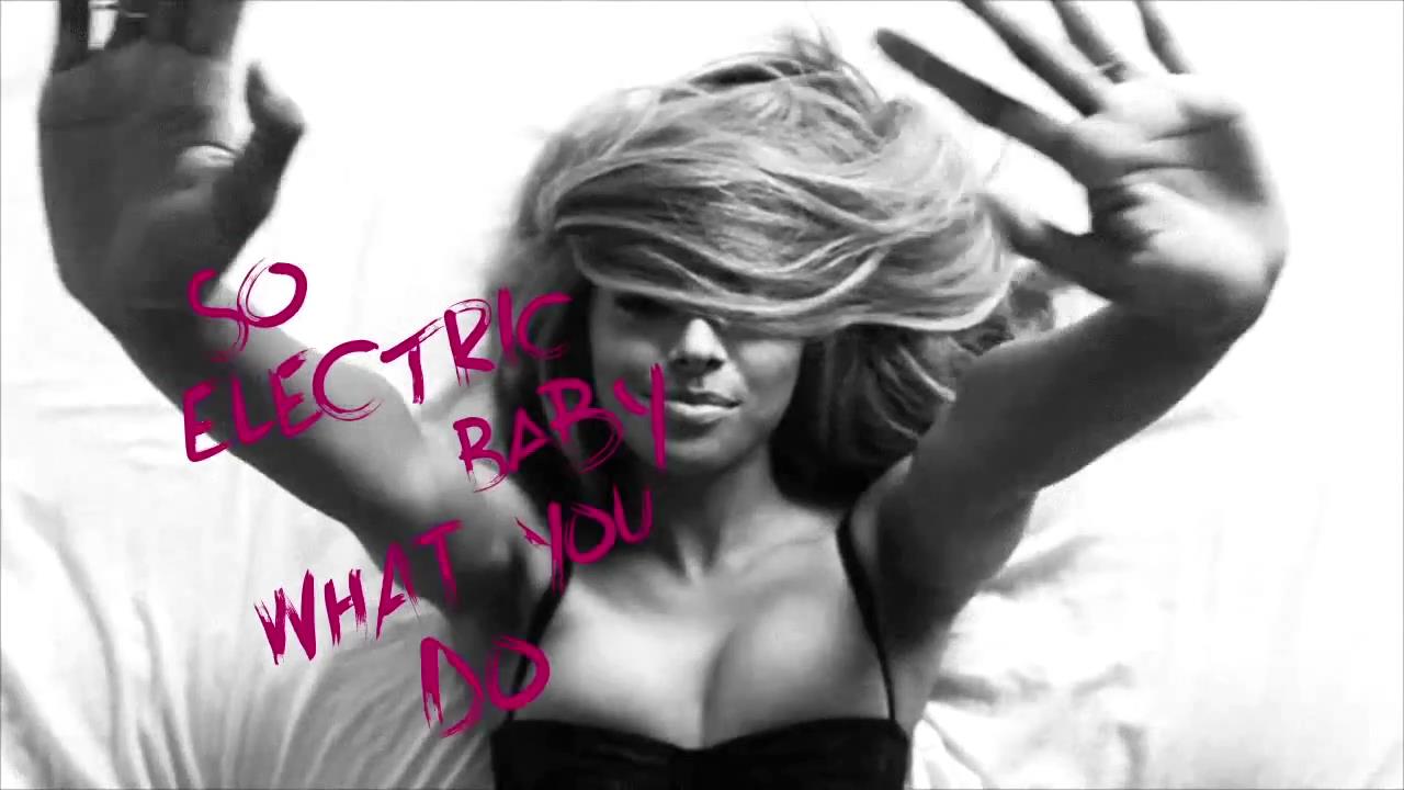 VampireDiariesWorld-dot-org_PowerLyricsVideo0149.jpg