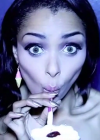 VampireDiariesWorld-dot-org_SassyMilkshake_Mashup-Captures00049.png