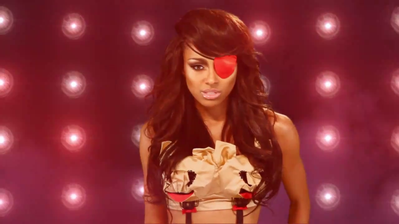 VampireDiariesWorld_dot_org-Sassy00144.png