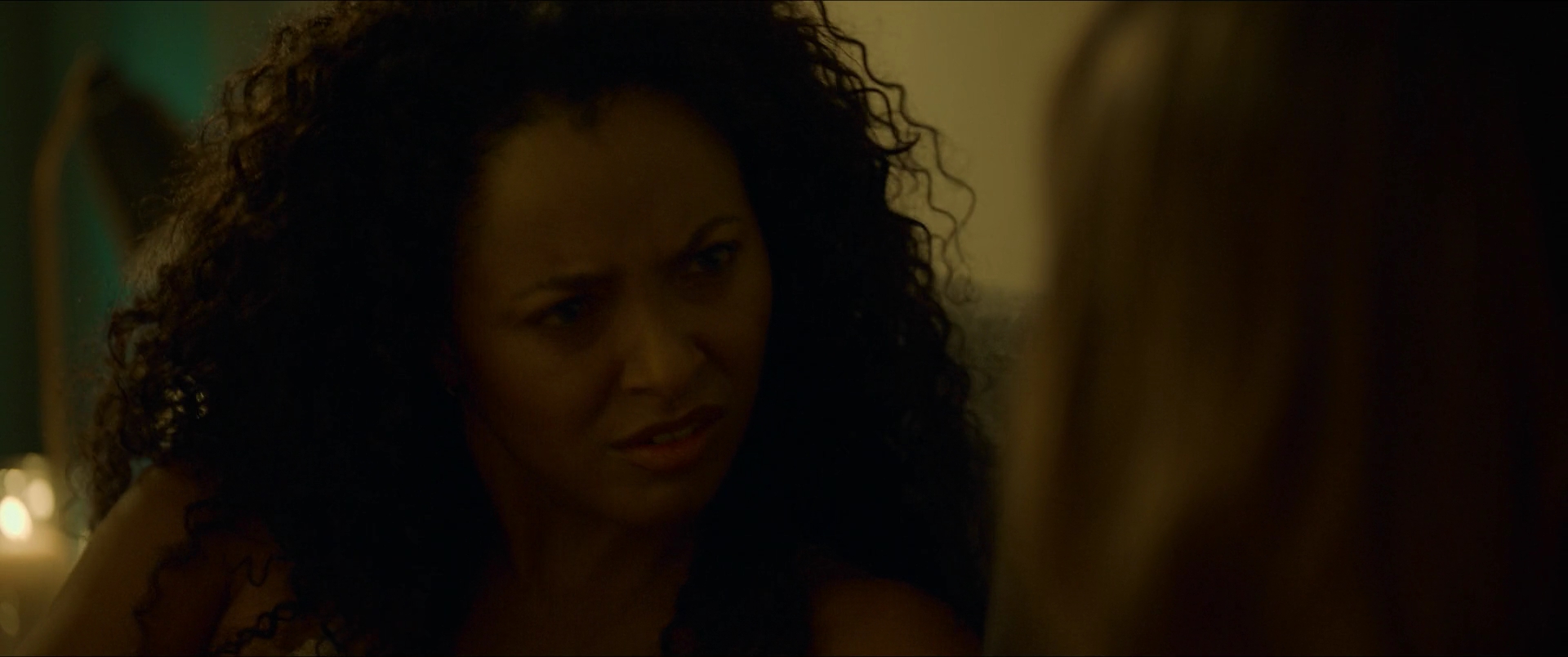vampirediariesworld-dot-nl_Heatwave1383.jpg