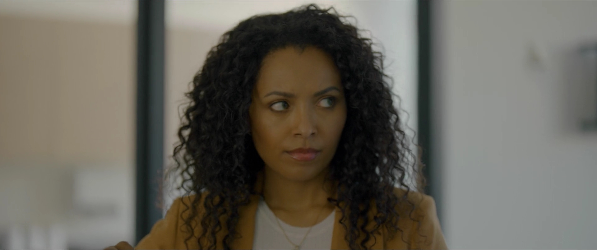 vampirediariesworld-dot-nl_Heatwave1486.jpg