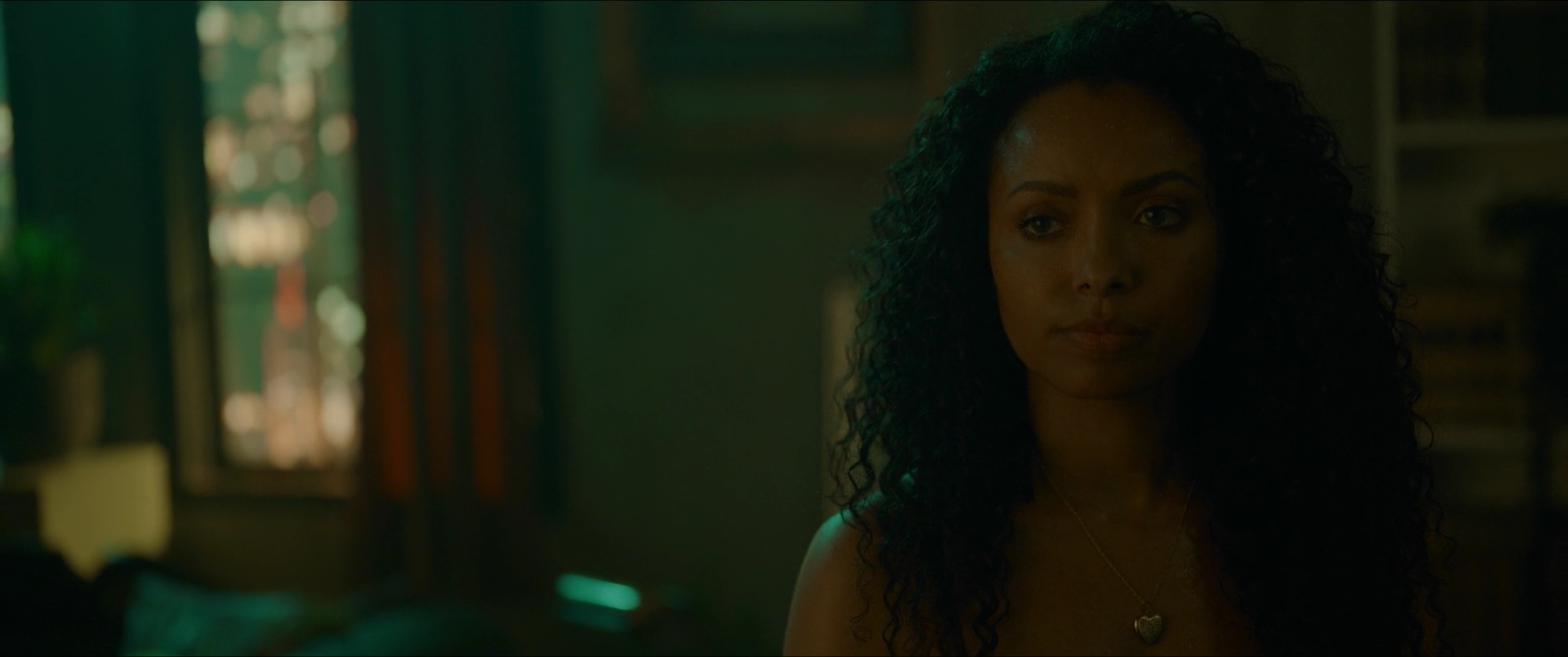 vampirediariesworld-dot-nl_Heatwave3308.jpg