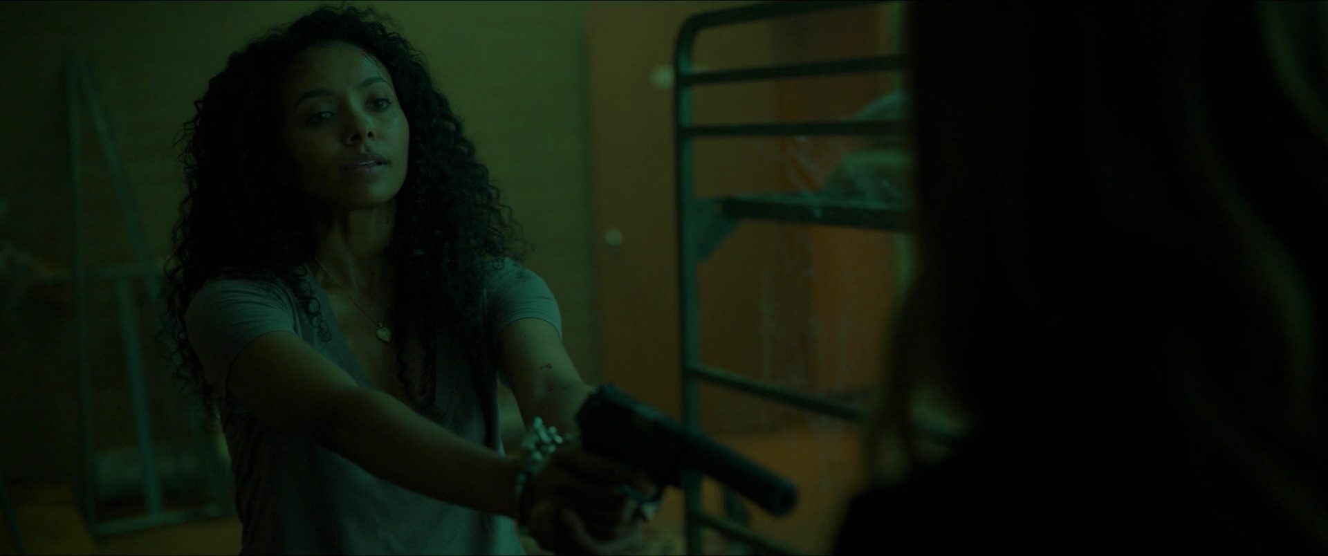vampirediariesworld-dot-nl_Heatwave5844.jpg