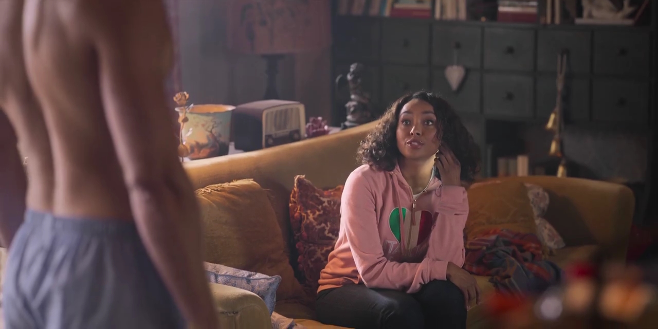 VampireDiariesWorld-dot-nl_LoveInTheVilla0905.jpg VampireDiariesWorld-dot-nl_LoveInTheVilla0905.jpg