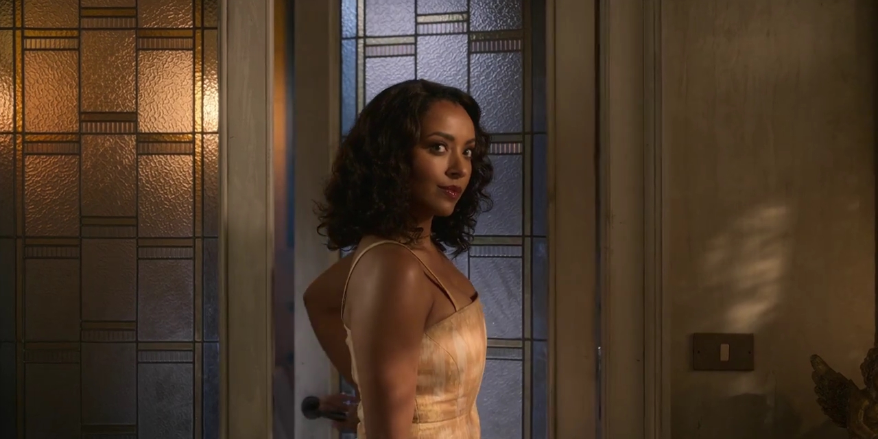 VampireDiariesWorld-dot-nl_LoveInTheVilla2884.jpg VampireDiariesWorld-dot-nl_LoveInTheVilla2884.jpg