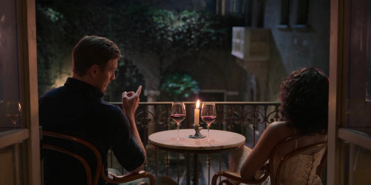 VampireDiariesWorld-dot-nl_LoveInTheVilla3370.jpg
