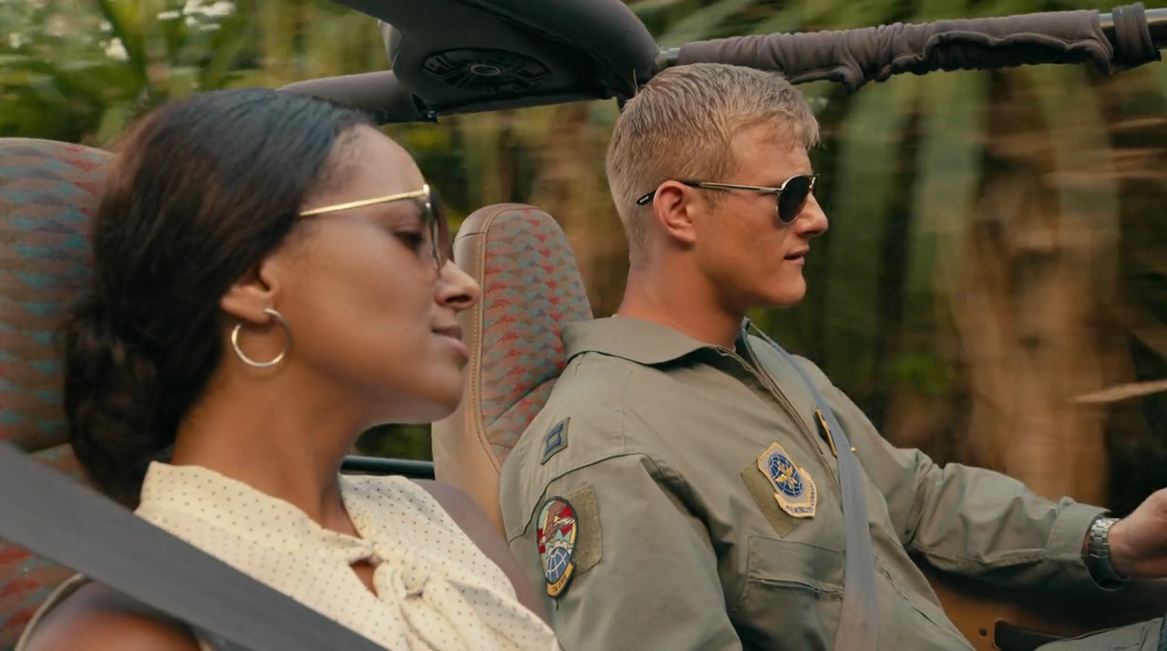 VampireDiariesWorld-dot-nl_OperationChristmasDrop0758.jpg