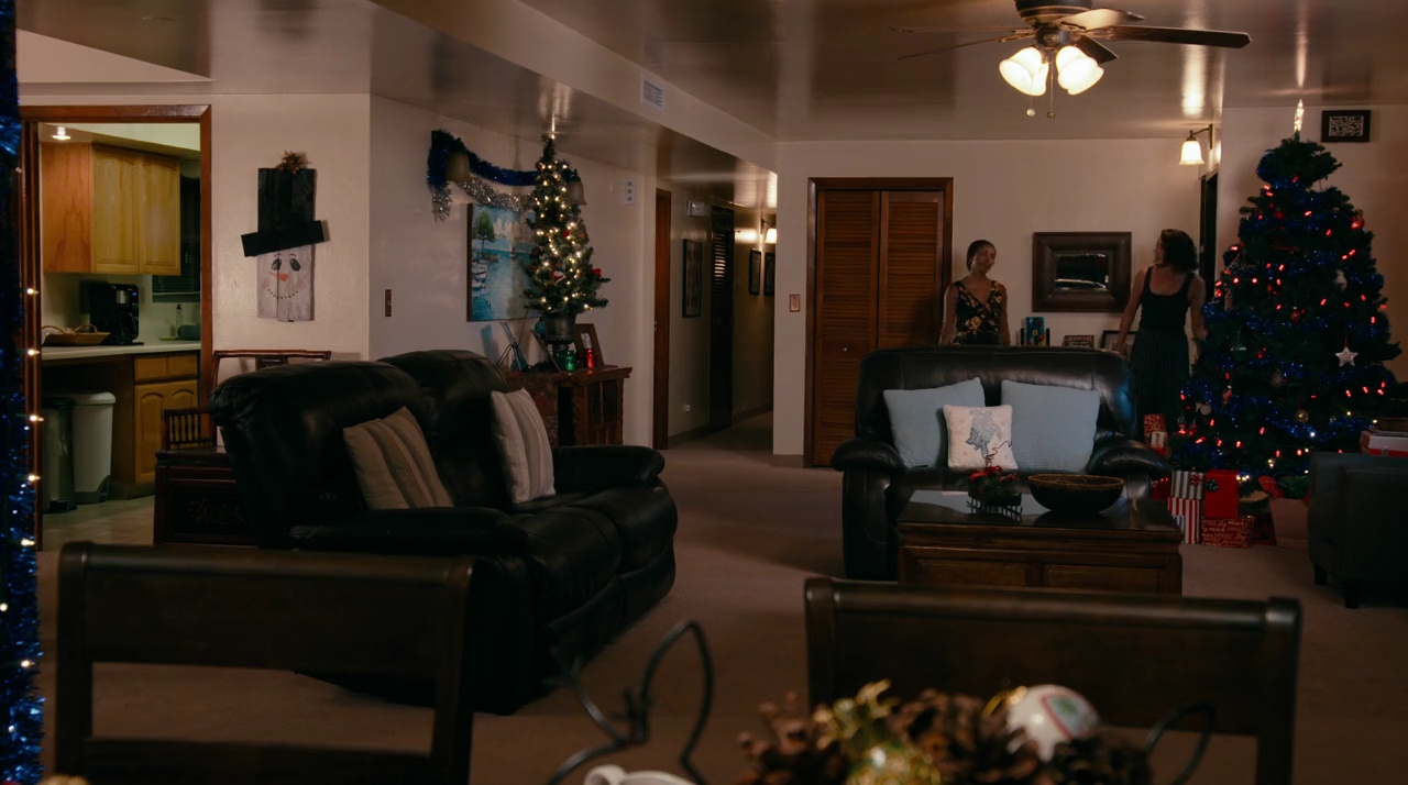 VampireDiariesWorld-dot-nl_OperationChristmasDrop1791.jpg VampireDiariesWorld-dot-nl_OperationChristmasDrop1791.jpg