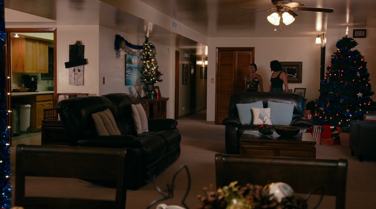 VampireDiariesWorld-dot-nl_OperationChristmasDrop1794.jpg VampireDiariesWorld-dot-nl_OperationChristmasDrop1794.jpg