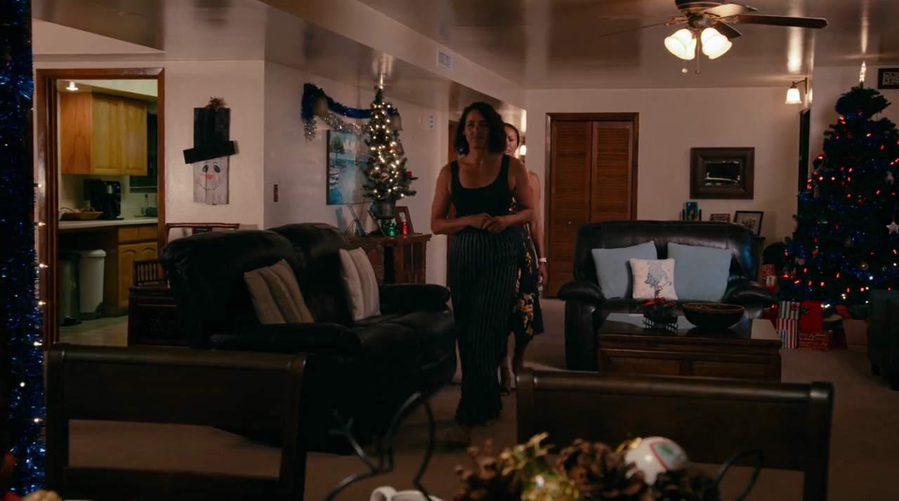 VampireDiariesWorld-dot-nl_OperationChristmasDrop1816.jpg VampireDiariesWorld-dot-nl_OperationChristmasDrop1816.jpg