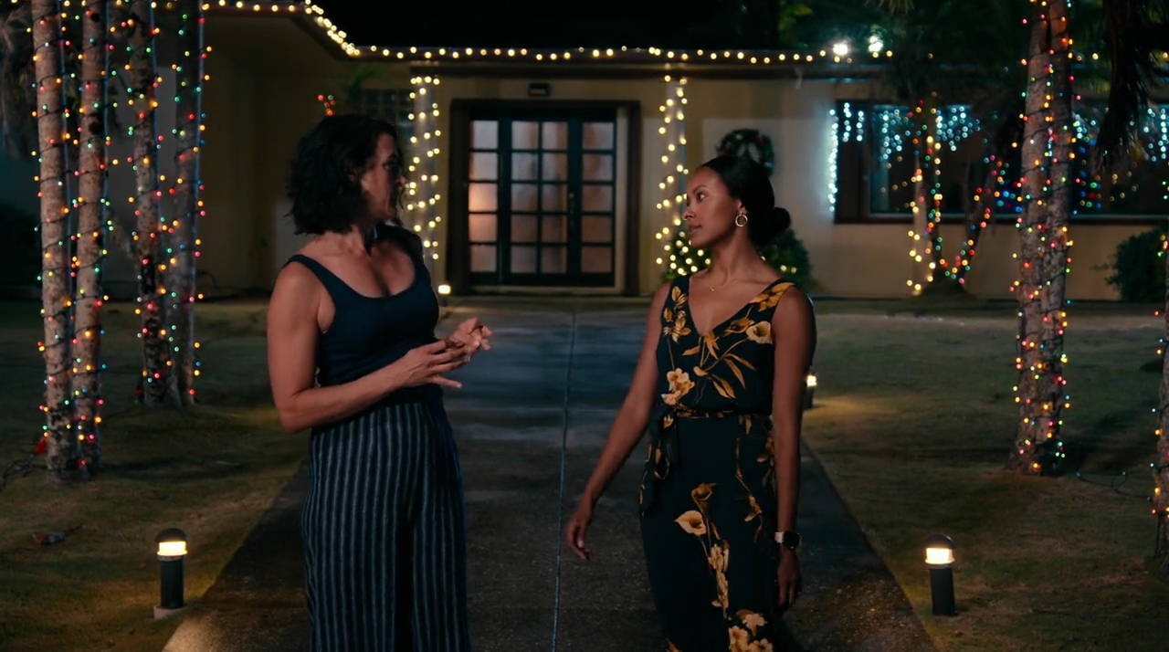 VampireDiariesWorld-dot-nl_OperationChristmasDrop1900.jpg