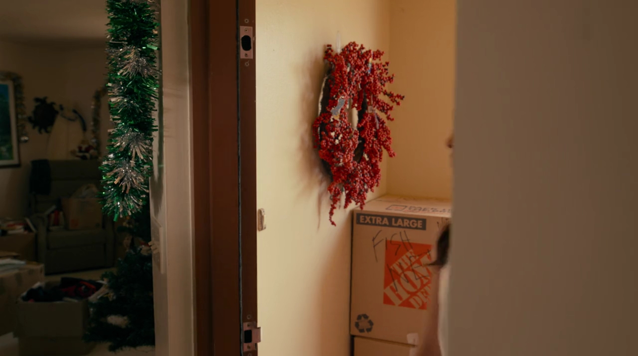 VampireDiariesWorld-dot-nl_OperationChristmasDrop2047.jpg