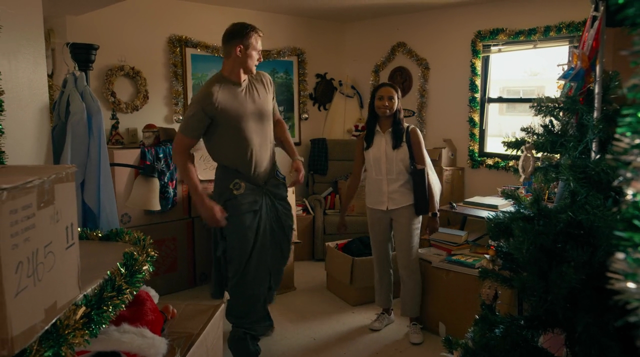 VampireDiariesWorld-dot-nl_OperationChristmasDrop2072.jpg