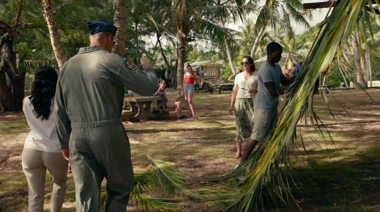 VampireDiariesWorld-dot-nl_OperationChristmasDrop2524.jpg VampireDiariesWorld-dot-nl_OperationChristmasDrop2524.jpg