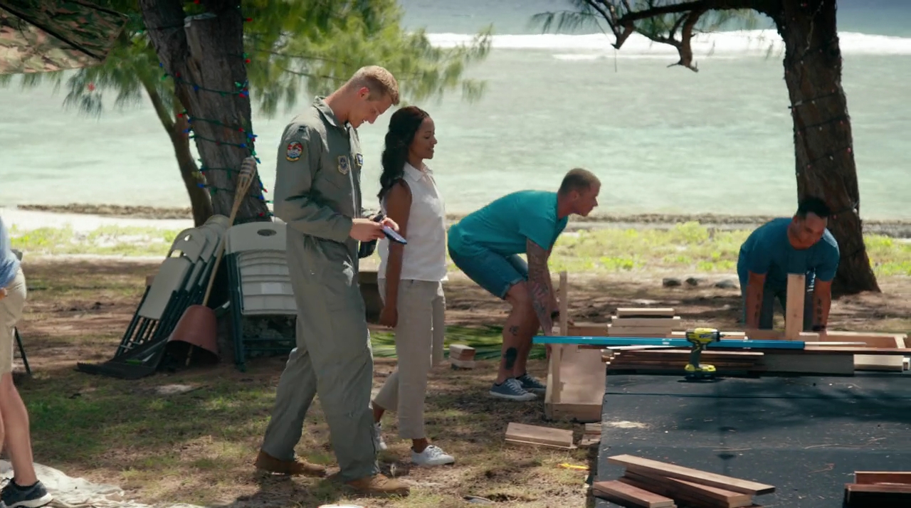 VampireDiariesWorld-dot-nl_OperationChristmasDrop2578.jpg VampireDiariesWorld-dot-nl_OperationChristmasDrop2578.jpg