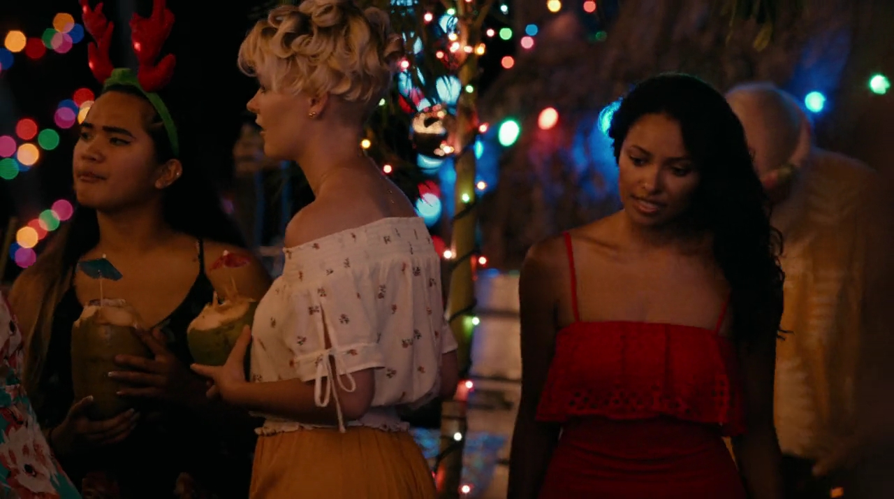 VampireDiariesWorld-dot-nl_OperationChristmasDrop3453.jpg