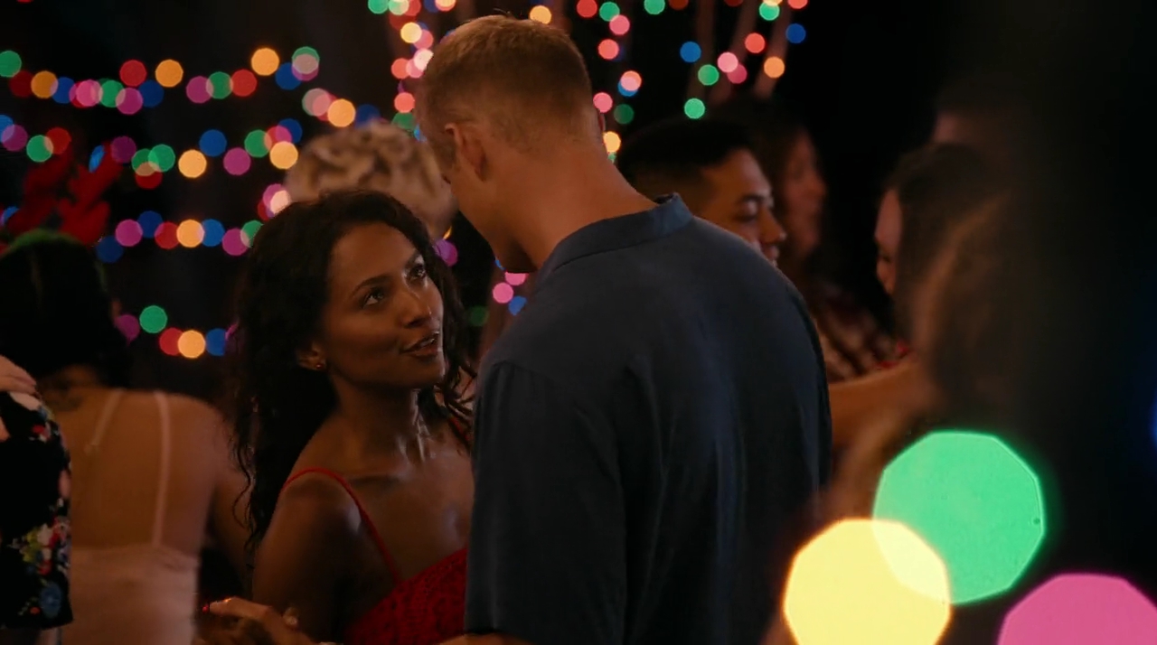VampireDiariesWorld-dot-nl_OperationChristmasDrop3717.jpg