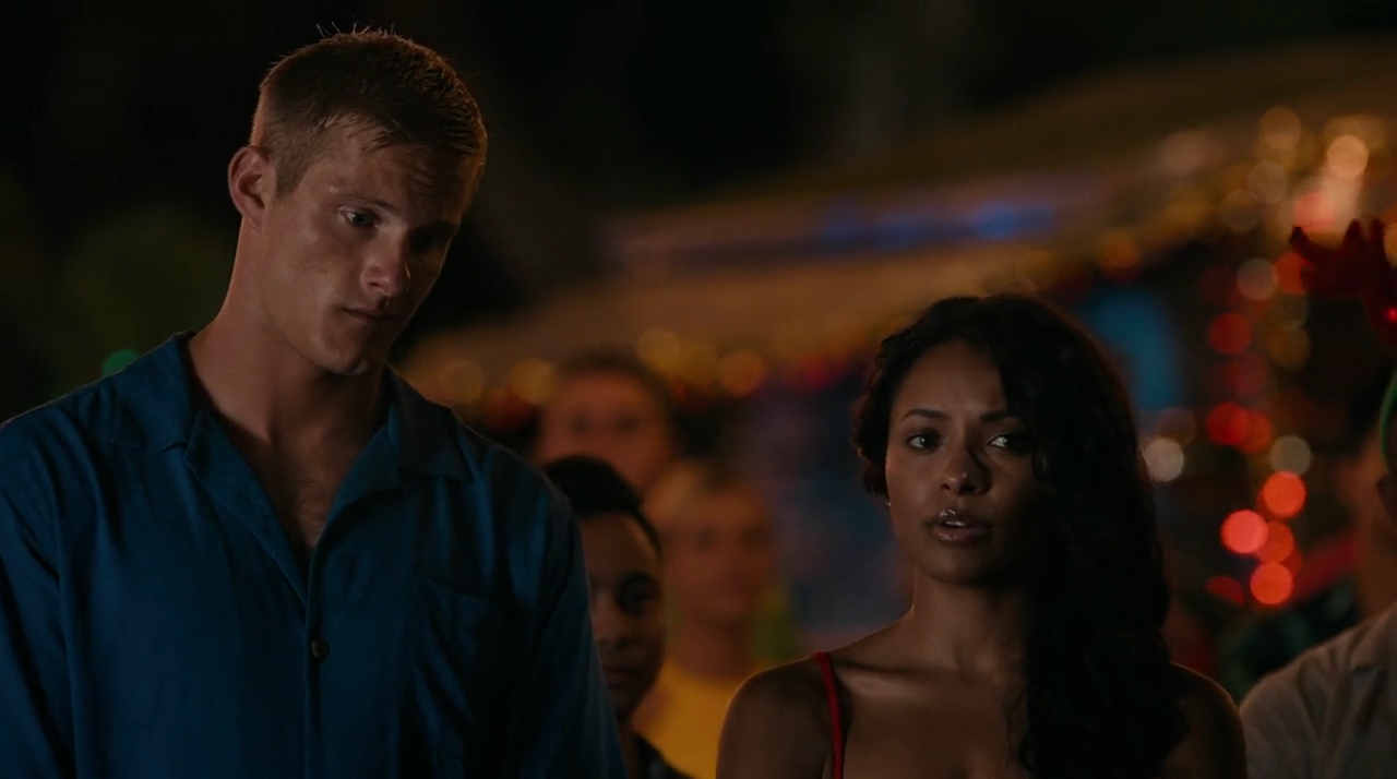 VampireDiariesWorld-dot-nl_OperationChristmasDrop3812.jpg