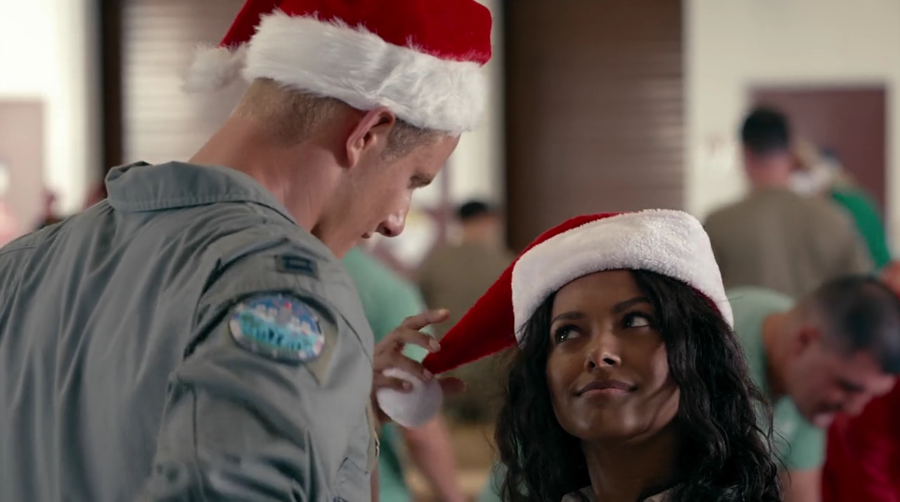 VampireDiariesWorld-dot-nl_OperationChristmasDrop4134.jpg