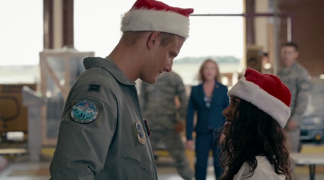 VampireDiariesWorld-dot-nl_OperationChristmasDrop4141.jpg