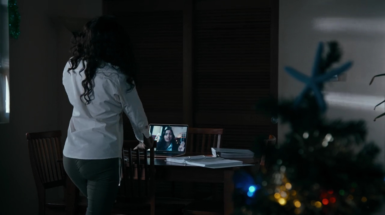 VampireDiariesWorld-dot-nl_OperationChristmasDrop4305.jpg