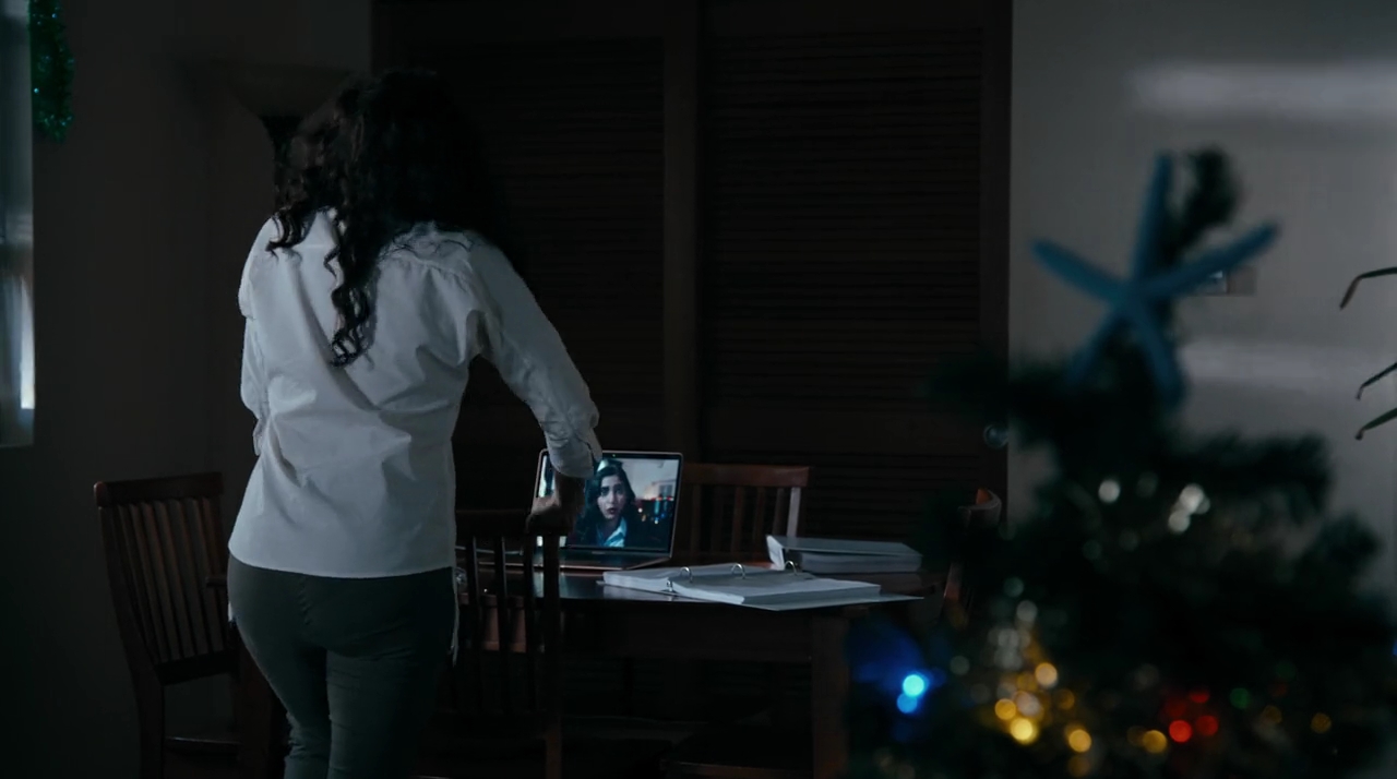 VampireDiariesWorld-dot-nl_OperationChristmasDrop4306.jpg