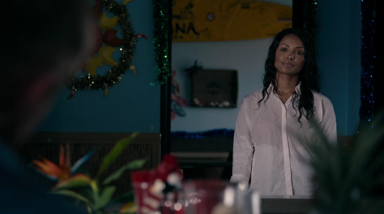 VampireDiariesWorld-dot-nl_OperationChristmasDrop4442.jpg