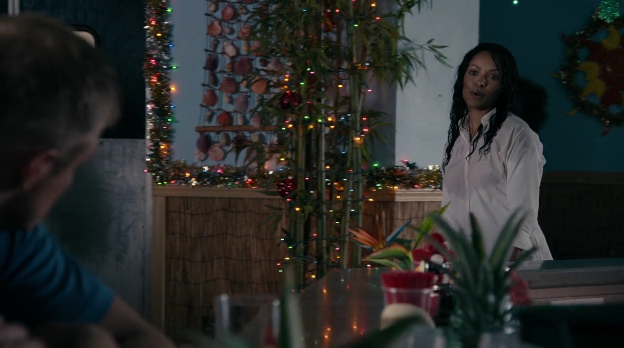 VampireDiariesWorld-dot-nl_OperationChristmasDrop4452.jpg