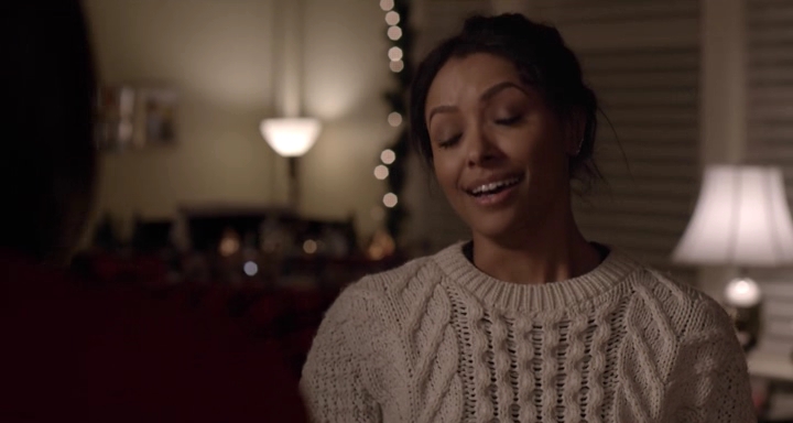 Charmed-Online-dot-nl_TheHolidayCalendar0222.jpg
