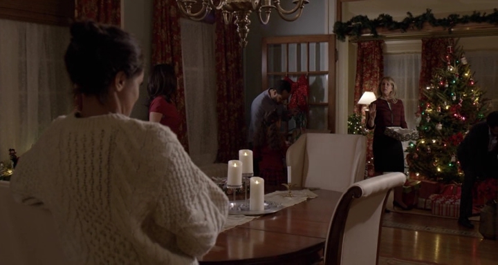 Charmed-Online-dot-nl_TheHolidayCalendar0234.jpg