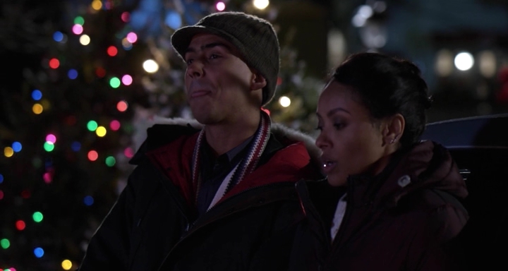 Charmed-Online-dot-nl_TheHolidayCalendar0674.jpg