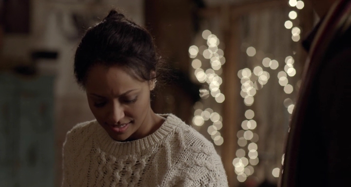 Charmed-Online-dot-nl_TheHolidayCalendar0757.jpg