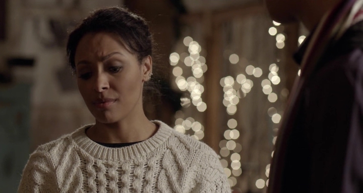 Charmed-Online-dot-nl_TheHolidayCalendar0768.jpg
