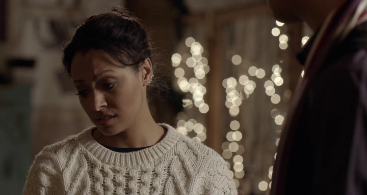 Charmed-Online-dot-nl_TheHolidayCalendar0769.jpg