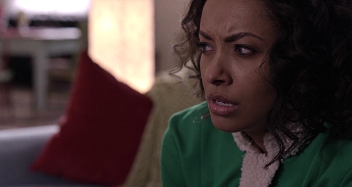 Charmed-Online-dot-nl_TheHolidayCalendar1197.jpg