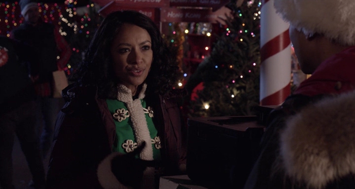Charmed-Online-dot-nl_TheHolidayCalendar1219.jpg