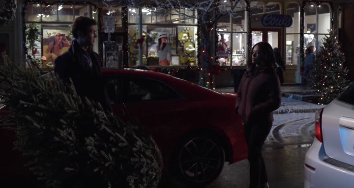Charmed-Online-dot-nl_TheHolidayCalendar1339.jpg