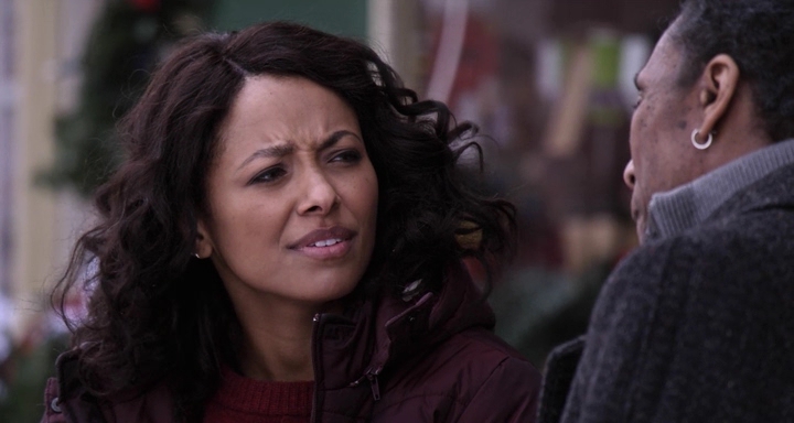 Charmed-Online-dot-nl_TheHolidayCalendar1483.jpg
