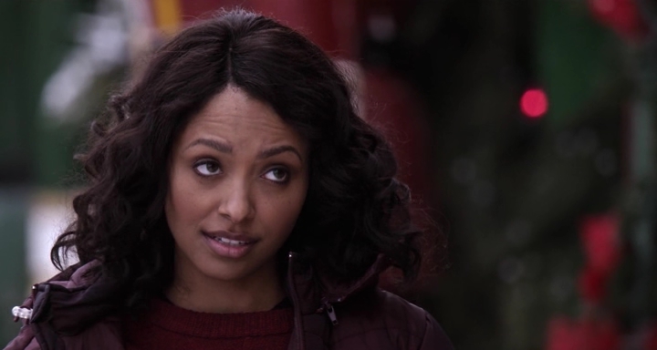 Charmed-Online-dot-nl_TheHolidayCalendar1532.jpg