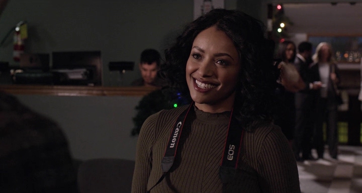 Charmed-Online-dot-nl_TheHolidayCalendar1631.jpg