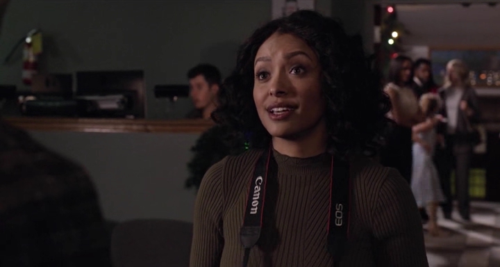 Charmed-Online-dot-nl_TheHolidayCalendar1634.jpg