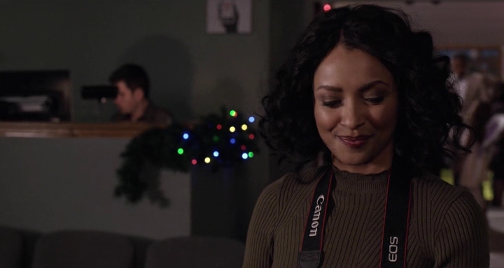 Charmed-Online-dot-nl_TheHolidayCalendar1664.jpg