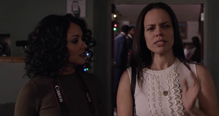 Charmed-Online-dot-nl_TheHolidayCalendar1684.jpg