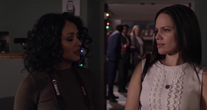 Charmed-Online-dot-nl_TheHolidayCalendar1685.jpg