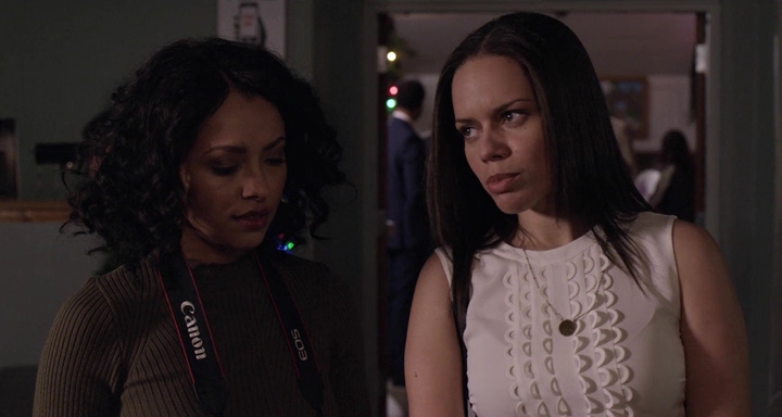 Charmed-Online-dot-nl_TheHolidayCalendar1691.jpg