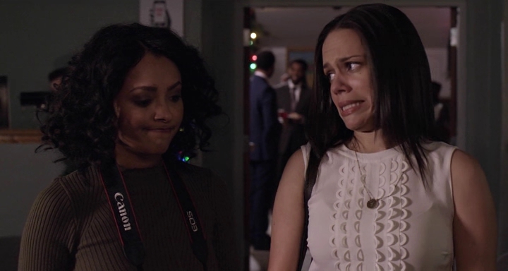 Charmed-Online-dot-nl_TheHolidayCalendar1693.jpg