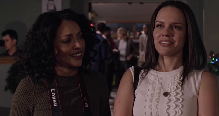 Charmed-Online-dot-nl_TheHolidayCalendar1707.jpg