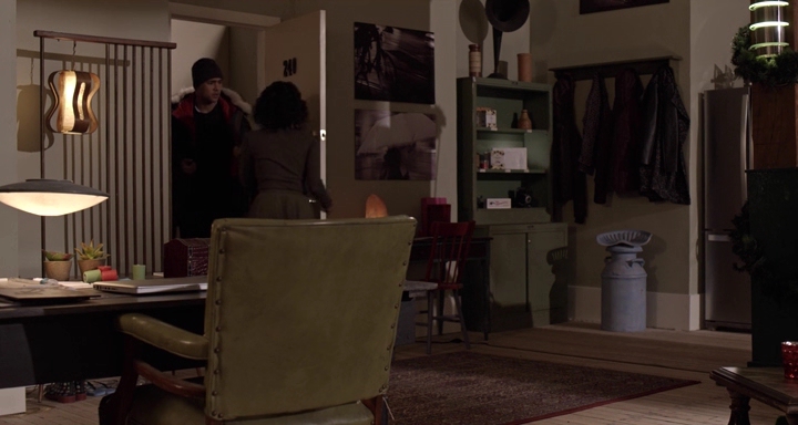 Charmed-Online-dot-nl_TheHolidayCalendar1743.jpg