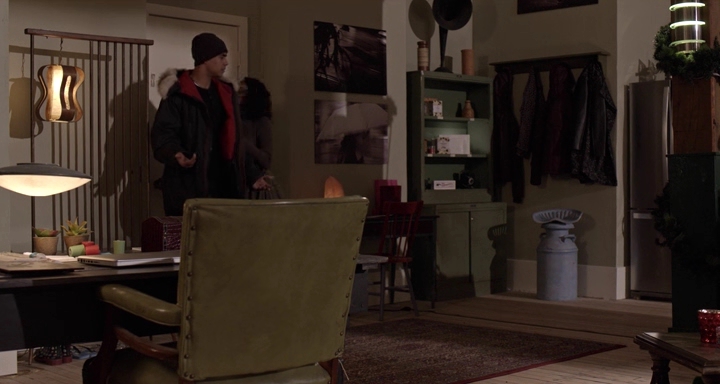 Charmed-Online-dot-nl_TheHolidayCalendar1746.jpg
