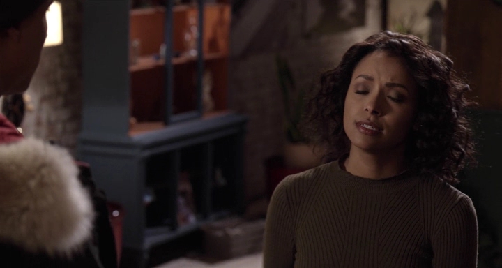 Charmed-Online-dot-nl_TheHolidayCalendar1758.jpg